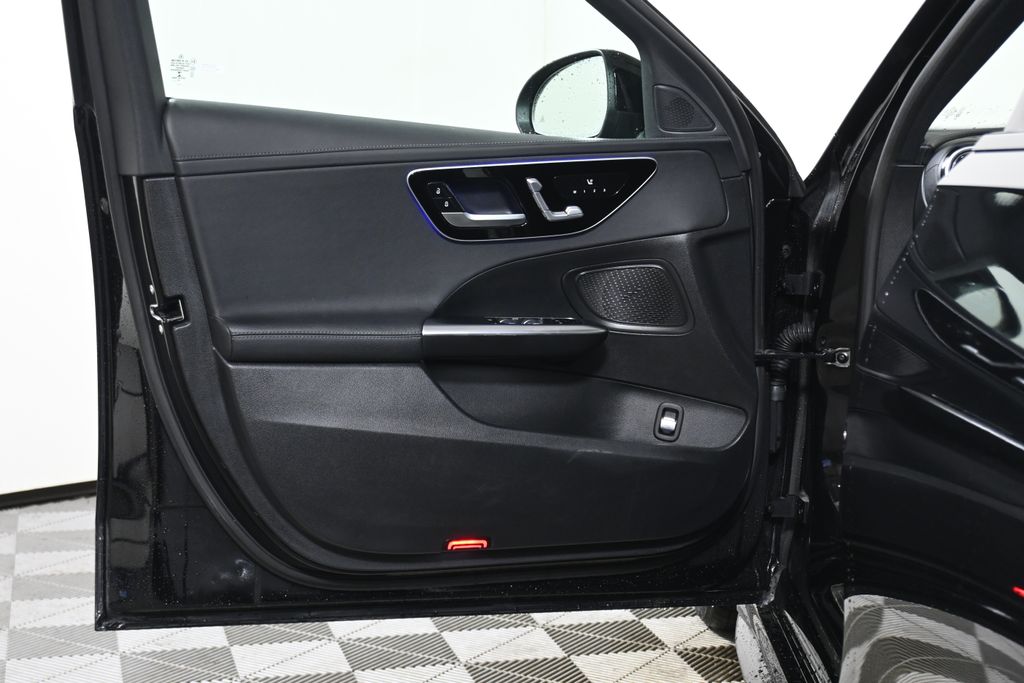 Thumbnail: 2023 Mercedes-Benz C-Class - 29