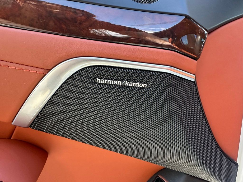 Thumbnail: 2017 Mercedes-Benz SL-Class - 21