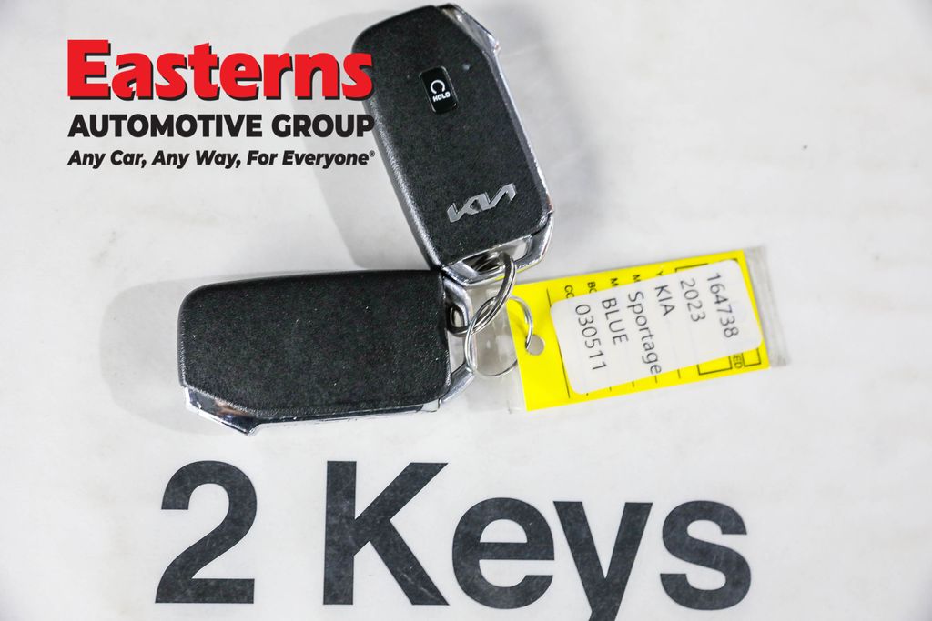 Used 2023 Blue Kia SX image 29
