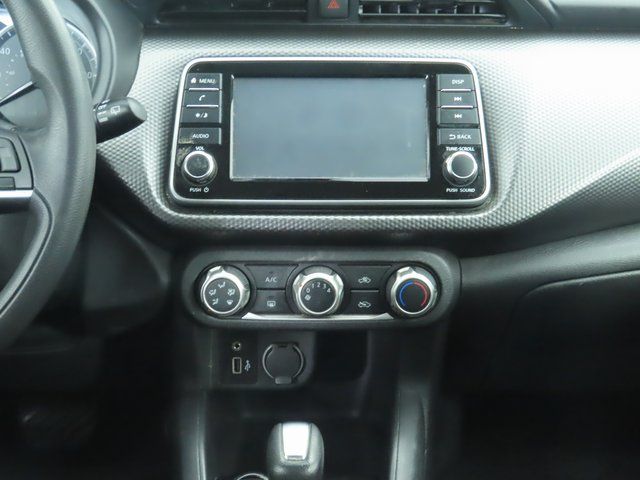 Thumbnail: 2020 Nissan Kicks - 14