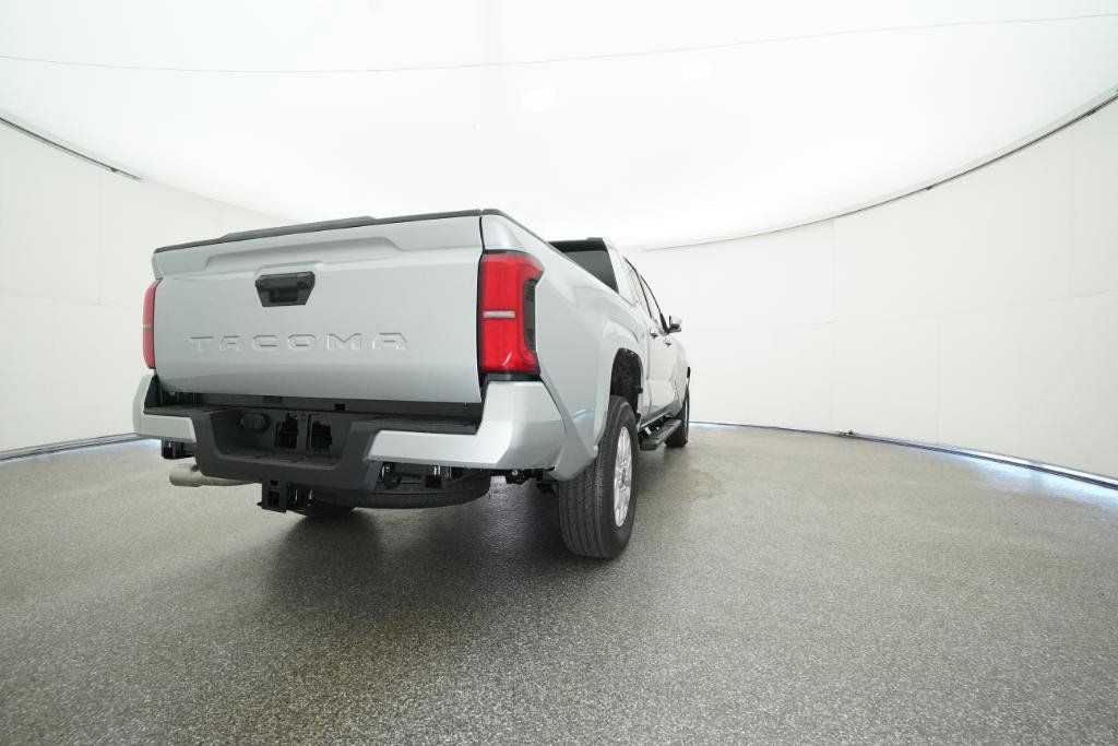 Thumbnail: 2025 Toyota Tacoma - 17