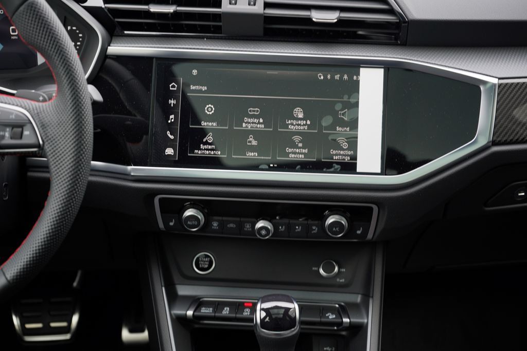 Thumbnail: 2025 Audi Q3 - 10