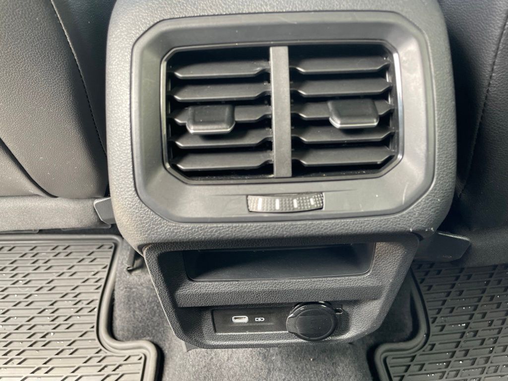 Used Car 2024 Volkswagen Tiguan  2.0t Se For Sale Under $30,000 In Georgetown, Texas