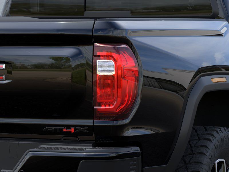 2024 GMC Canyon AT4X 11