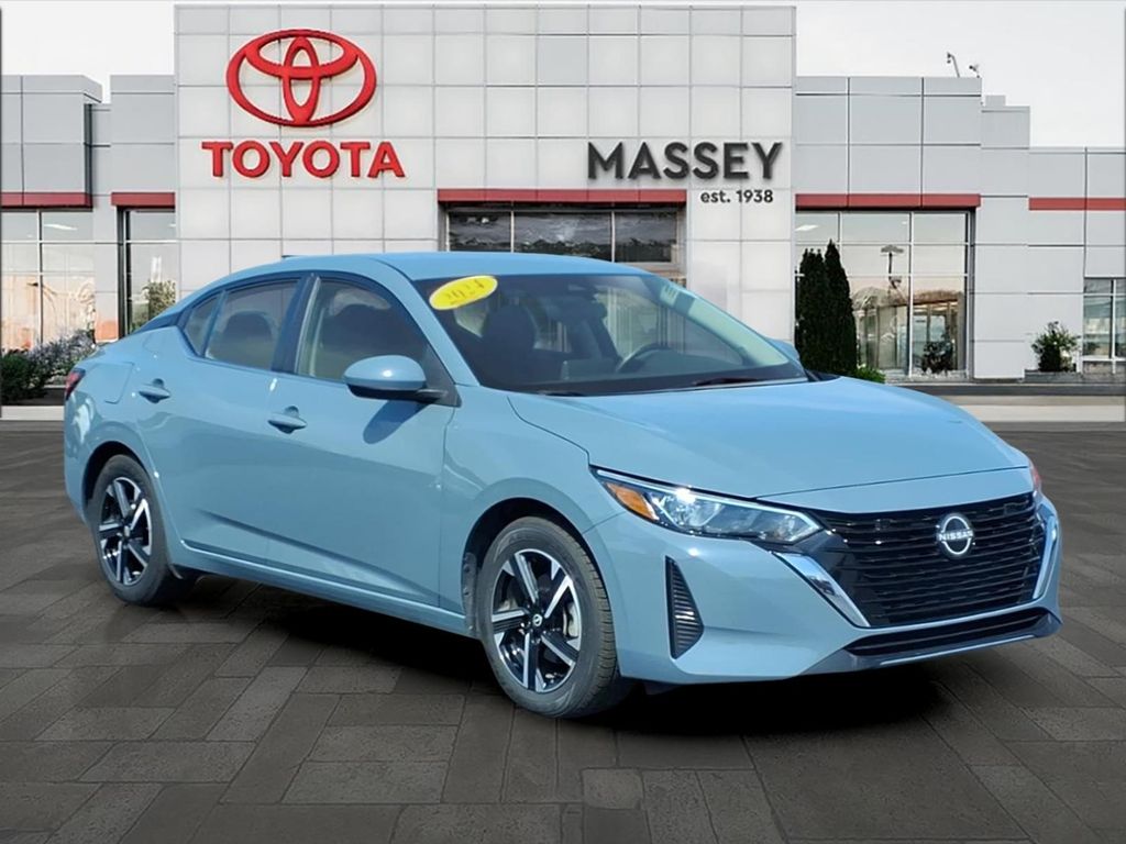 2024 Nissan Sentra SV FWD