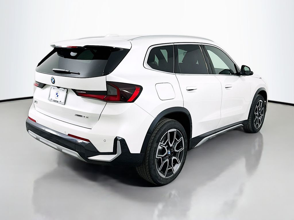 Thumbnail: 2025 BMW X1 - 5