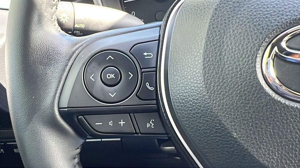 Certified Used 2025 Silver Toyota SE image 18