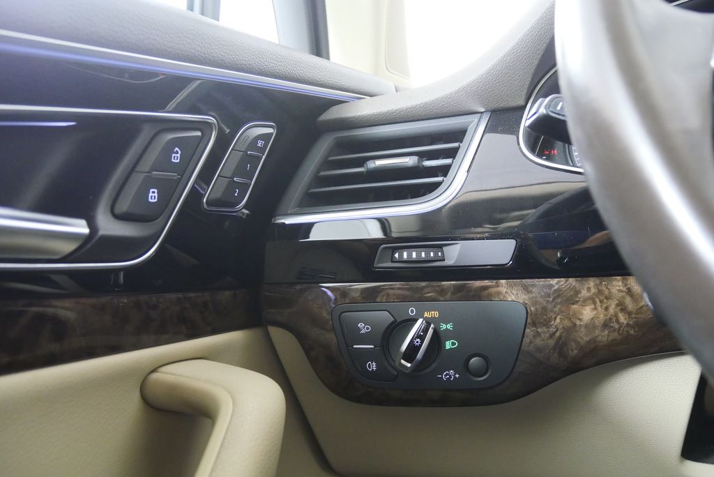 Thumbnail: 2018 Audi Q7 - 20