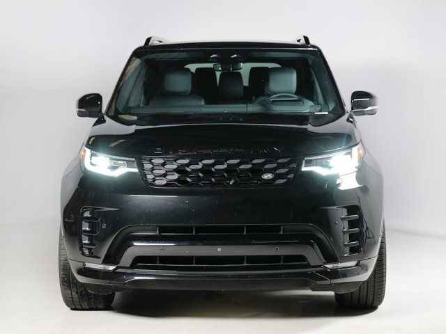 Certified Used 2025 Black Land Rover Dynamic SE image 8