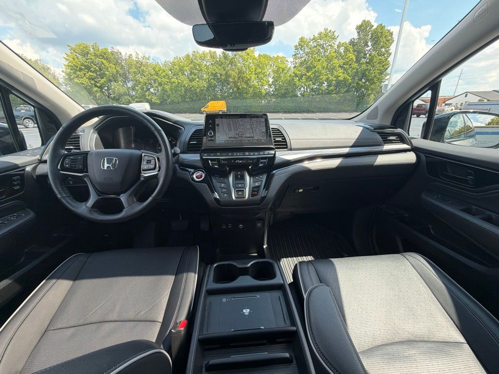 Thumbnail: 2025 Honda Odyssey - 12