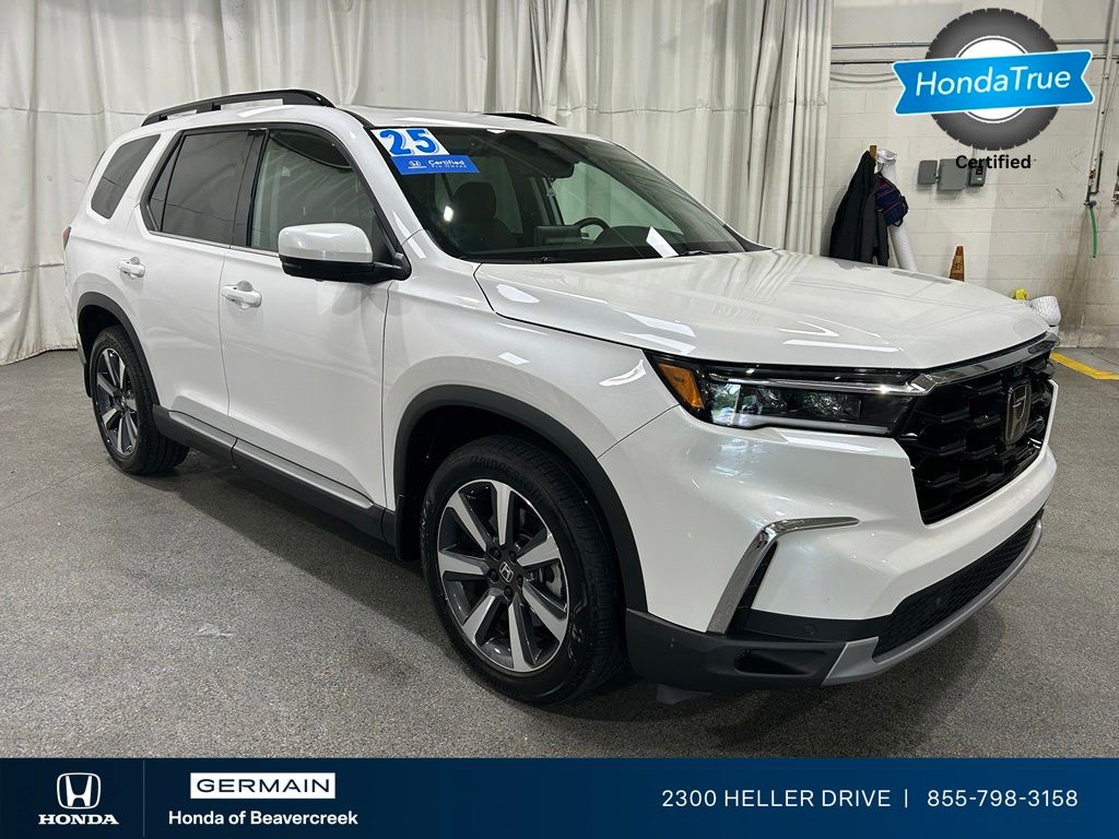 Platinum White Pearl 2025 Honda Pilot SUV / Crossover All-Wheel Drive Automatic
