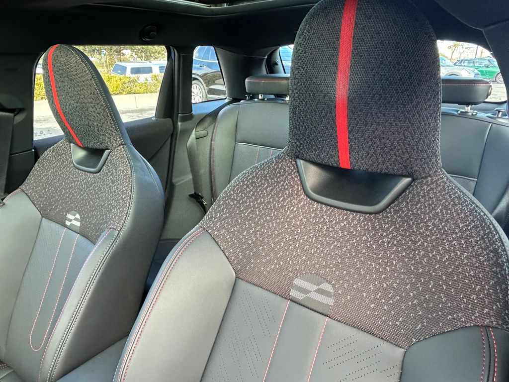 Thumbnail: 2025 MINI Cooper - 14