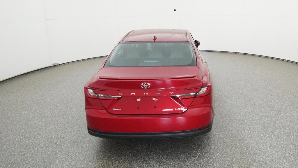 2025 Toyota Camry LE 14