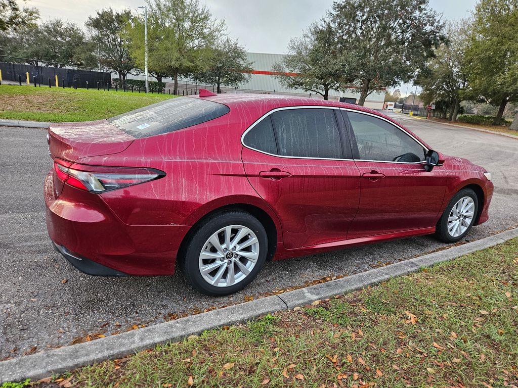 2021 Toyota Camry LE 6