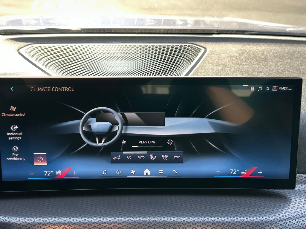 Thumbnail: 2026 BMW 3 Series - 24