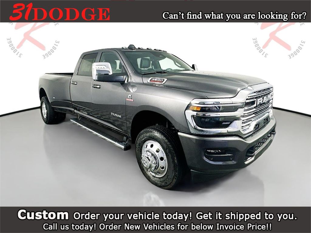 2026 RAM 3500 Laramie Crew Cab LB DRW 4WD