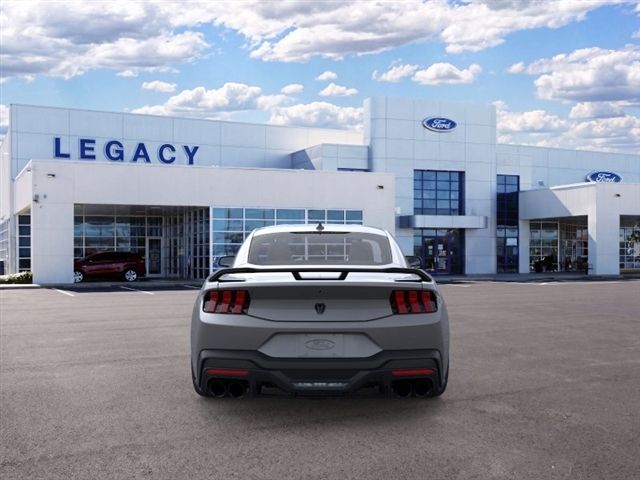 2026 Ford Mustang Dark Horse - 4