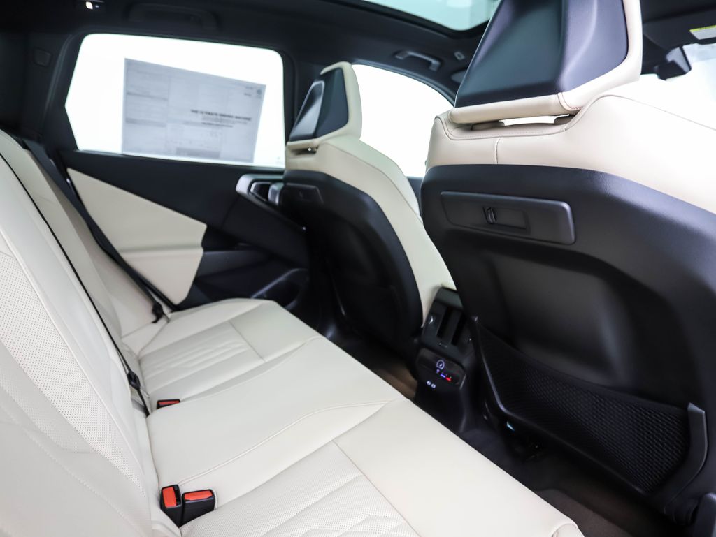 Thumbnail: 2026 BMW X3 - 25