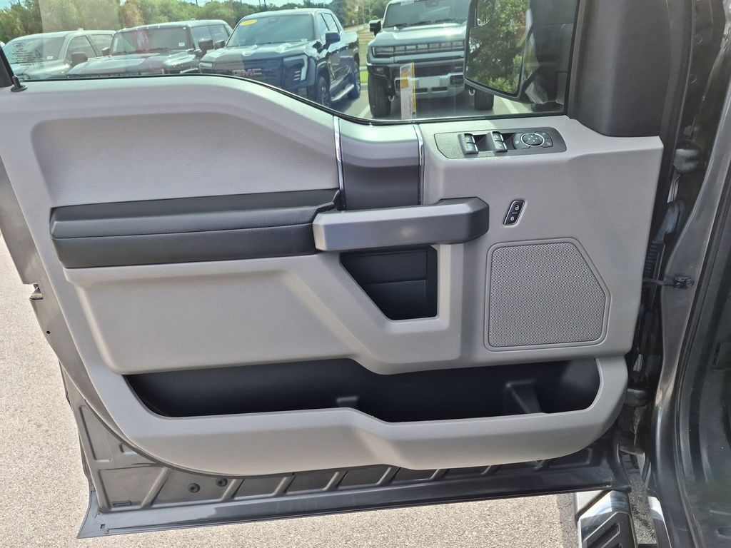 Used Car 2018 Ford F-150  Xlt For Sale Under $25,000 In Austin, Texas