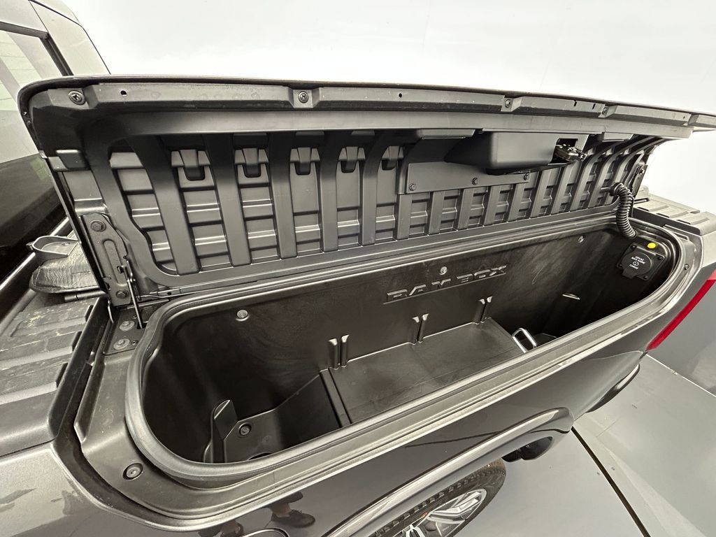 New 2026 Granite Crystal Metallic Clearcoat Ram Tungsten image 39