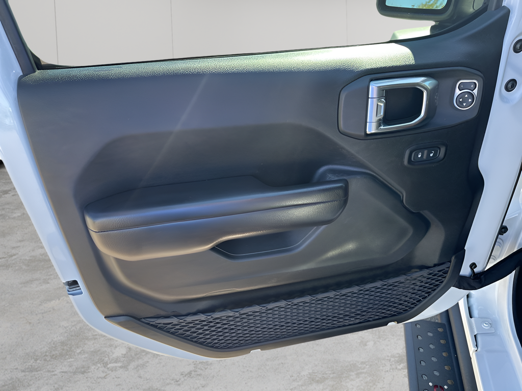 Used Car 2021 Jeep Wrangler  Unlimited Rubicon For Sale Under $35,000 In Austin, Texas