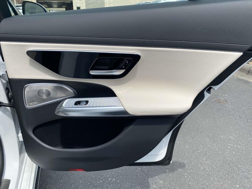 2024 Mercedes-Benz E-Class E 350 12