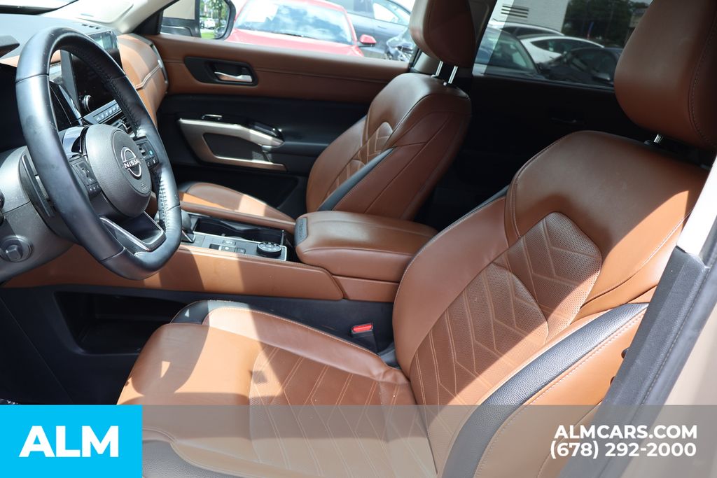 Used 2023 Beige Nissan Platinum image 10