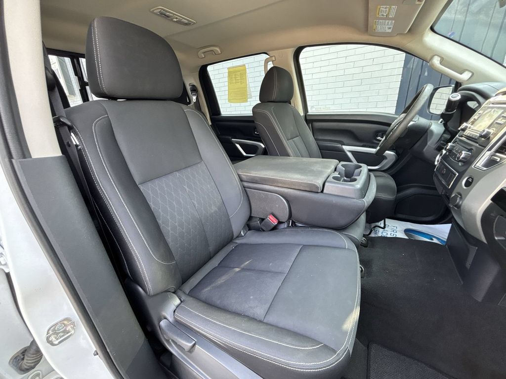 Used 2018 Glacier White Nissan SV image 25