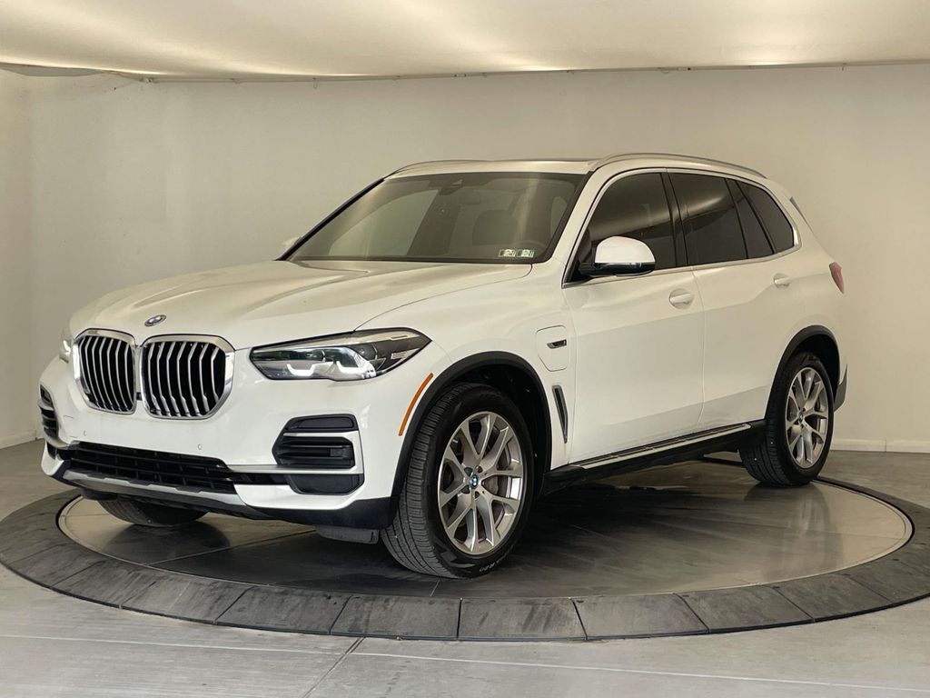 2022 BMW X5 xDrive45e - 0