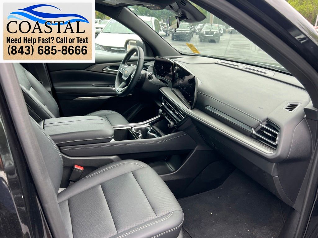 2025 Chevrolet Traverse LT Black at Bob Mills Chevrolet