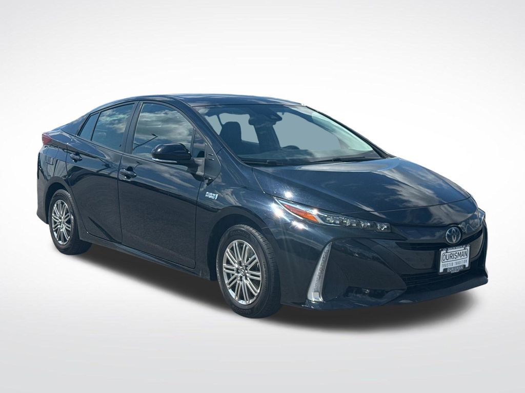 Midnight Black Metallic 2022 Toyota Prius Prime Hatchback Front-Wheel Drive Continuously Variable Transmission