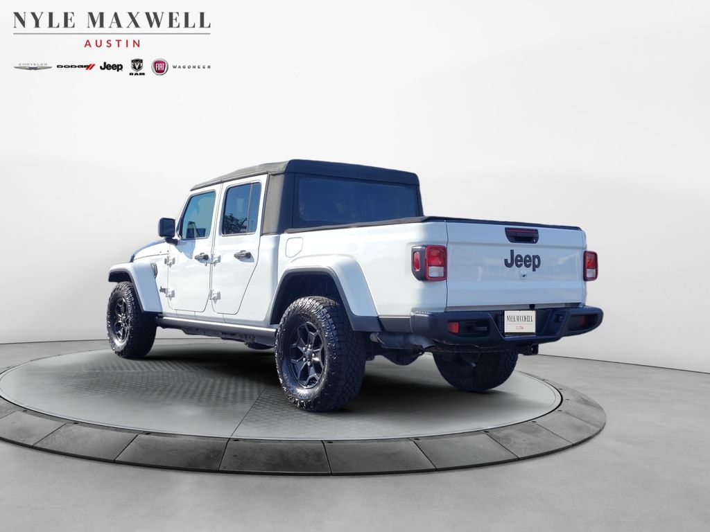 Used Car 2021 Jeep Gladiator  Willys For Sale Under $35,000 In Austin, Texas
