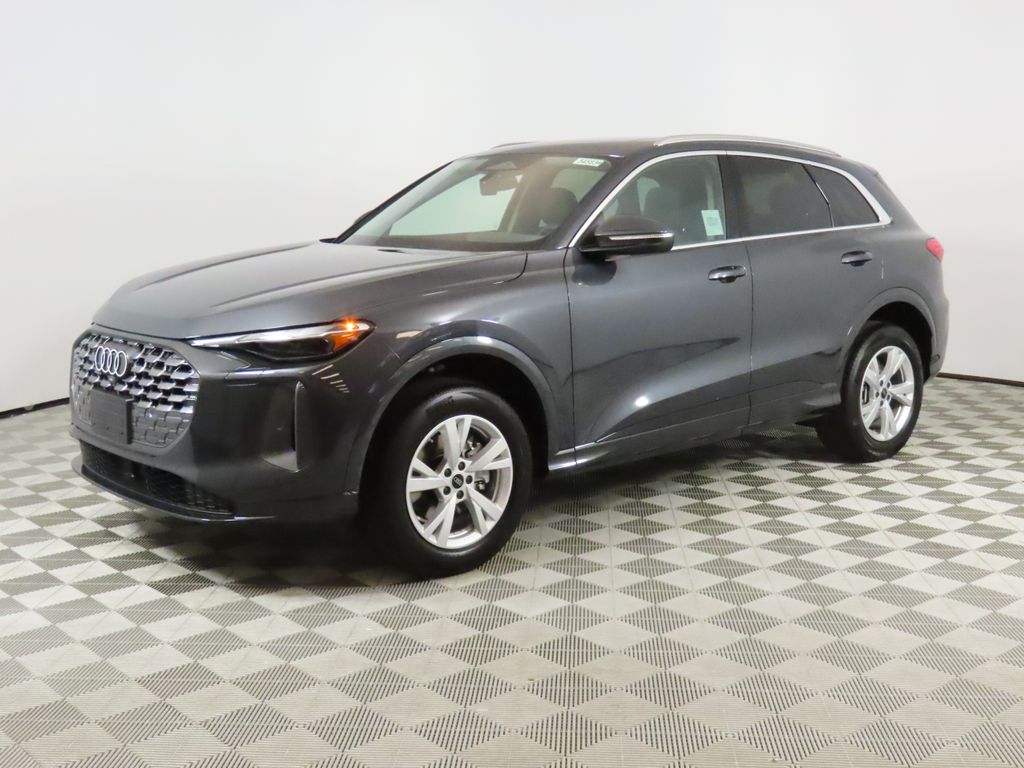 Thumbnail: 2026 Audi Q5 - 1
