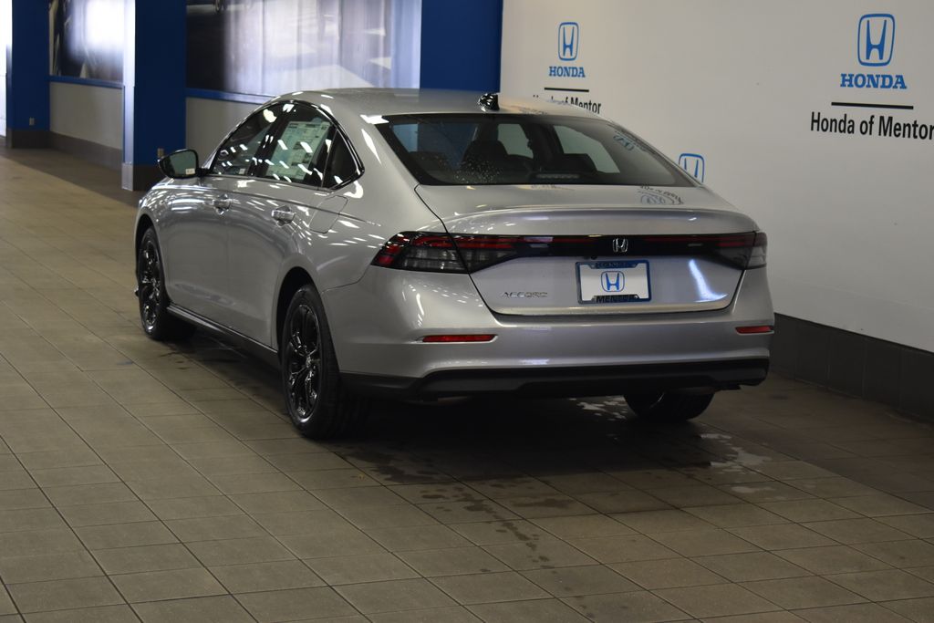 2025 Honda Accord SE 5