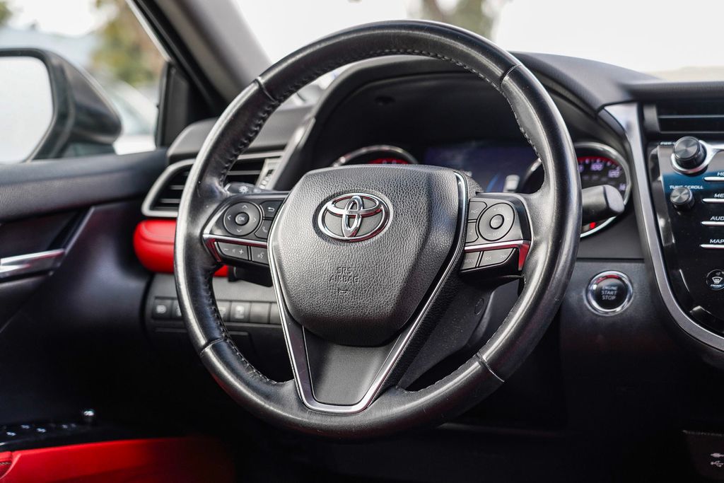 2019 Toyota Camry XSE 15