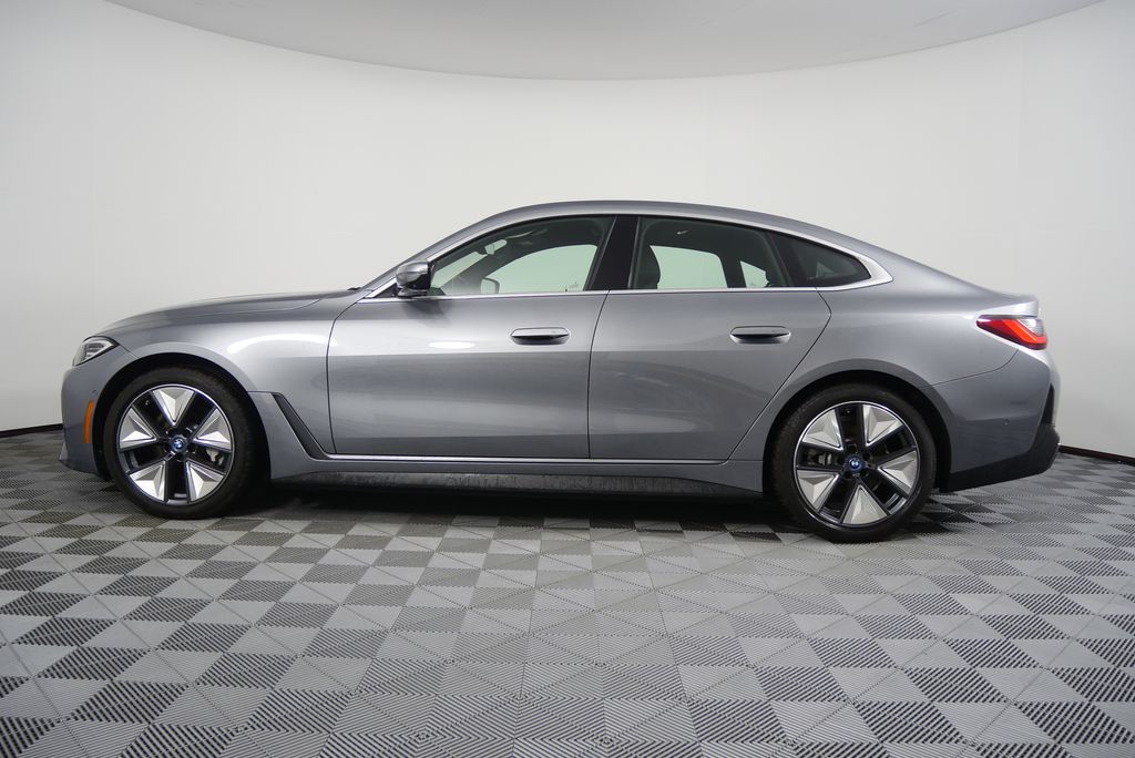 Thumbnail: 2024 BMW i4 - 6