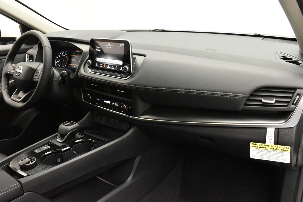 Thumbnail: 2026 Nissan Rogue - 26