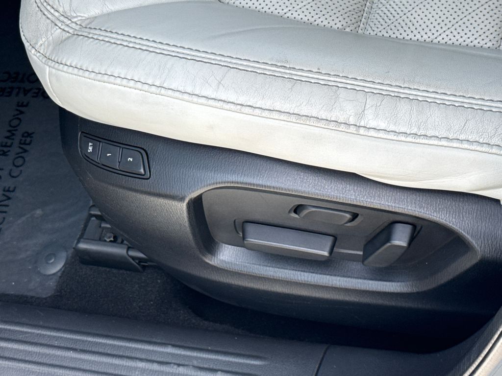 Certified Used 2020 White Mazda Grand Touring image 24