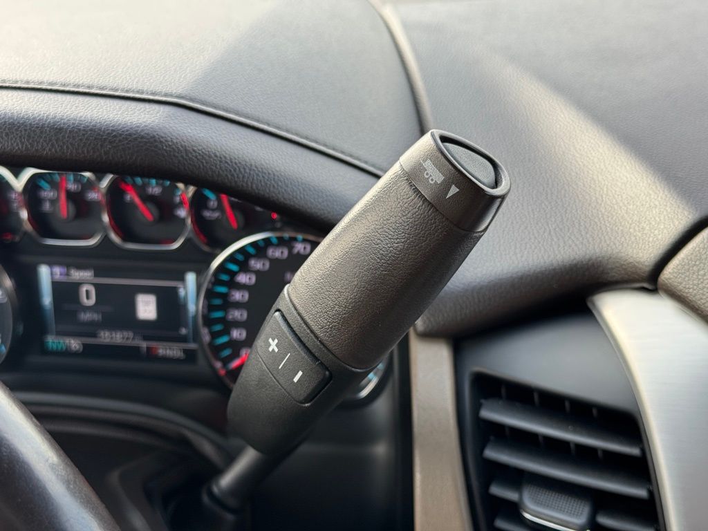 2019 GMC Yukon SLT photo