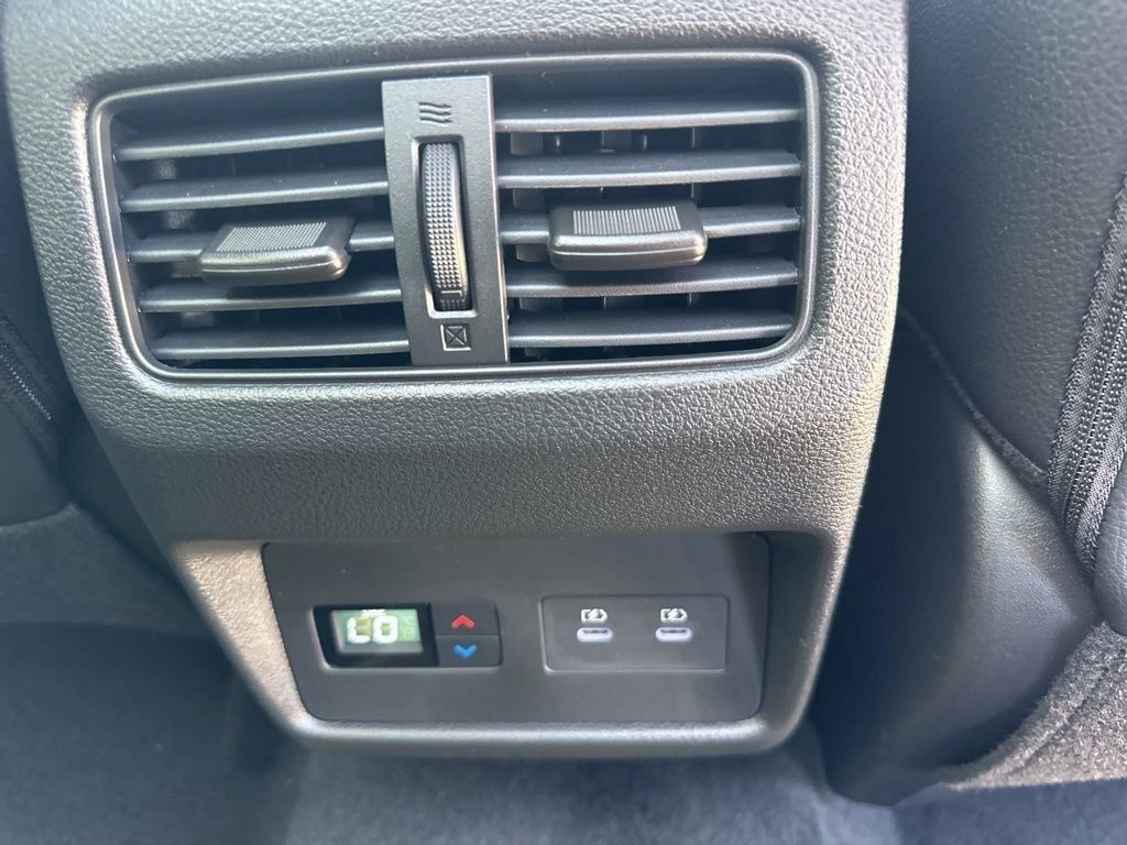 2025 Boulder Gray Pearl Nissan Rogue SL FWD SUV