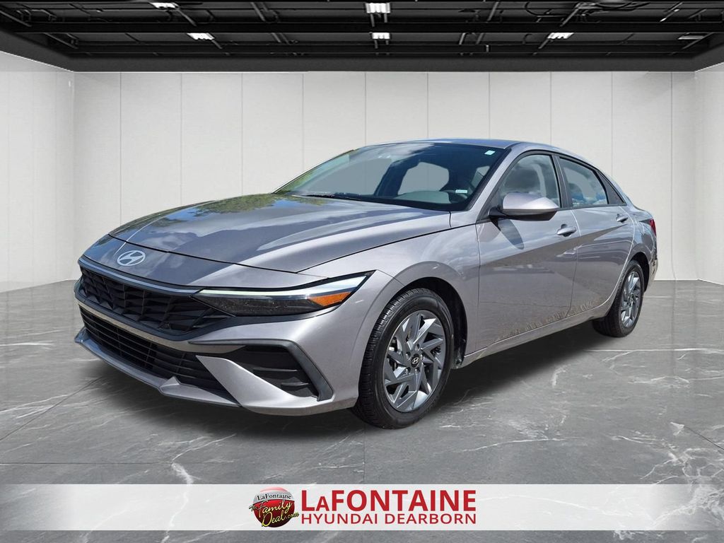 2024 Hyundai Elantra SEL