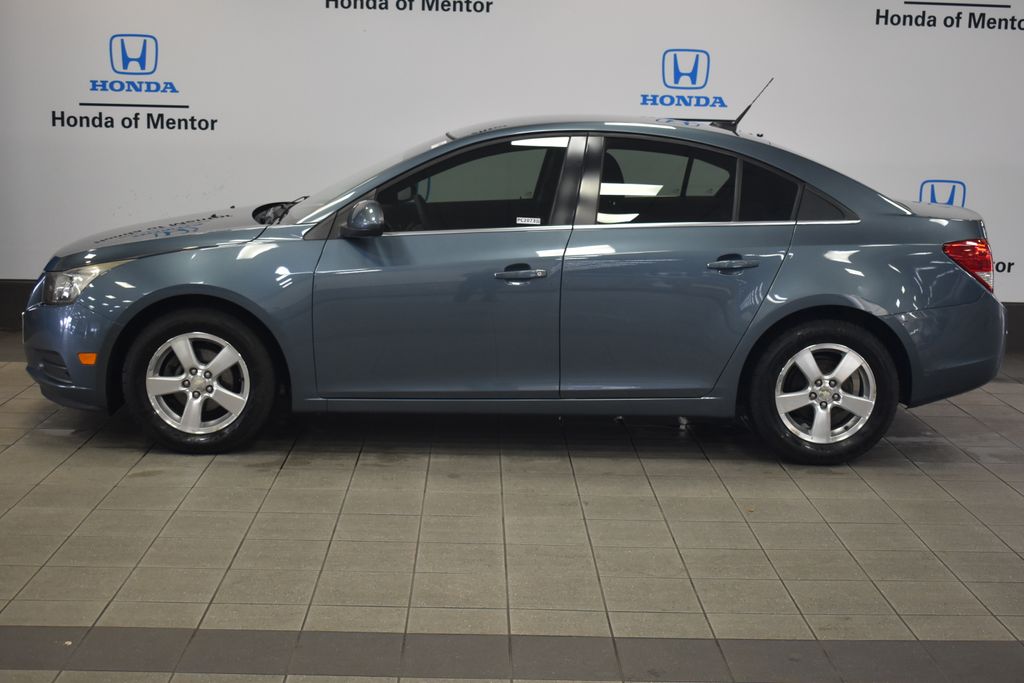 2012 Chevrolet Cruze LT 2
