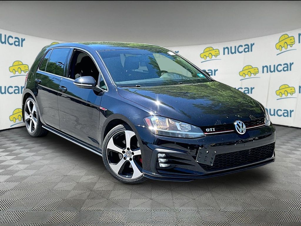 Pearl Metallic 2018 Volkswagen Golf GTI 2.0T S 4-Door FWD Hatchback Front-Wheel Drive 6-Speed Manual