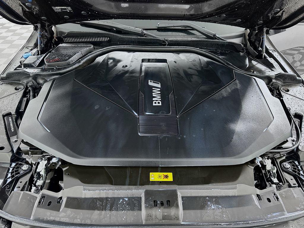 Thumbnail: 2024 BMW i5 - 30