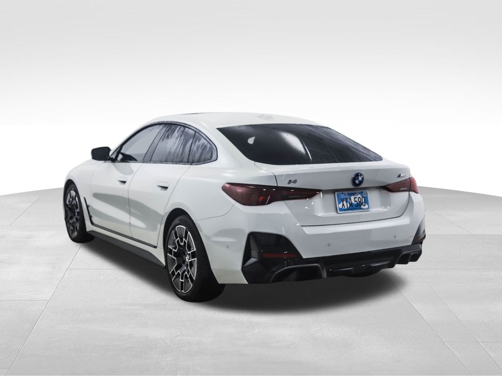 Thumbnail: 2025 BMW i4 - 3