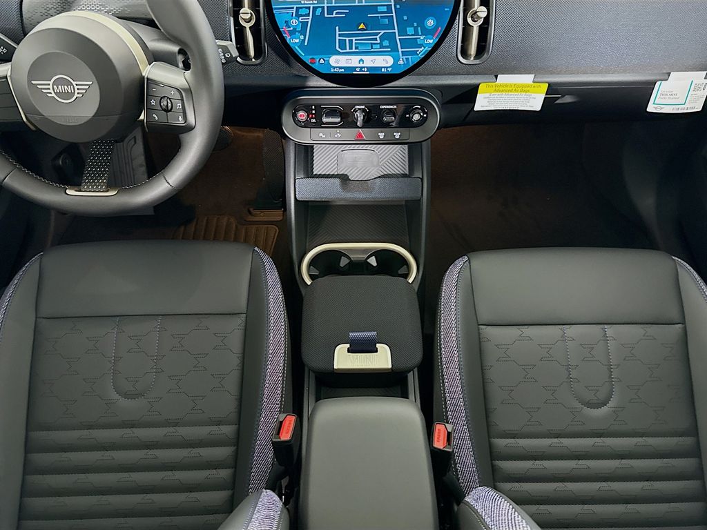 Thumbnail: 2027 MINI Cooper Countryman - 17