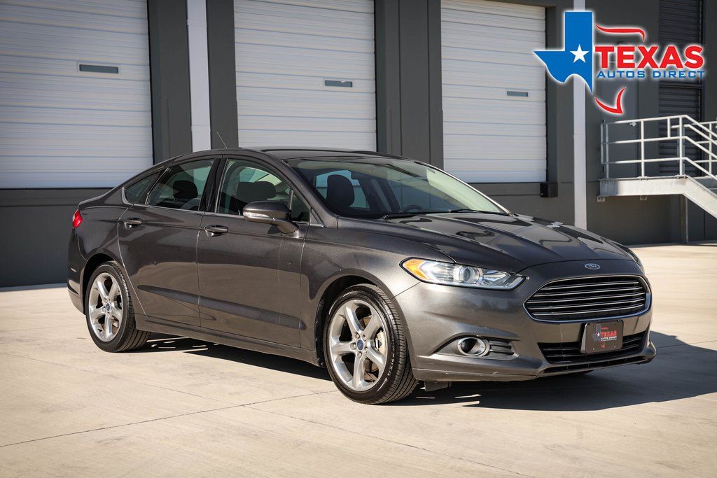 2015 Ford Fusion SE