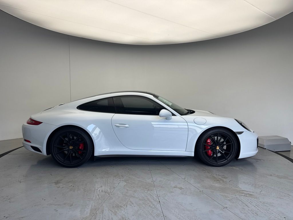 Thumbnail: 2017 Porsche 911 - 20