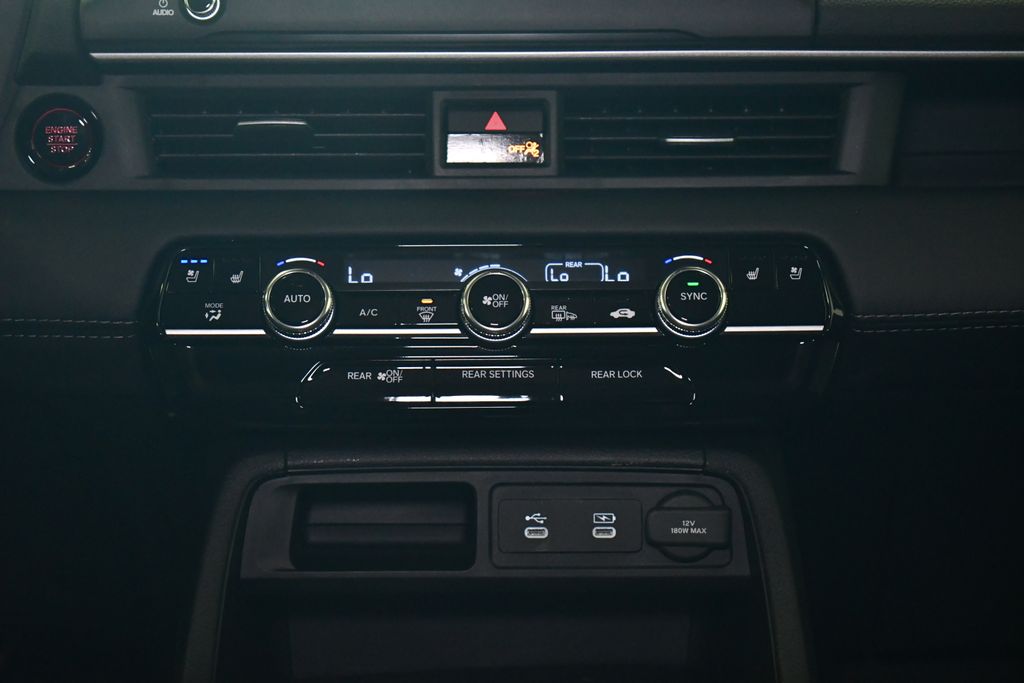 Thumbnail: 2026 Honda Pilot - 10
