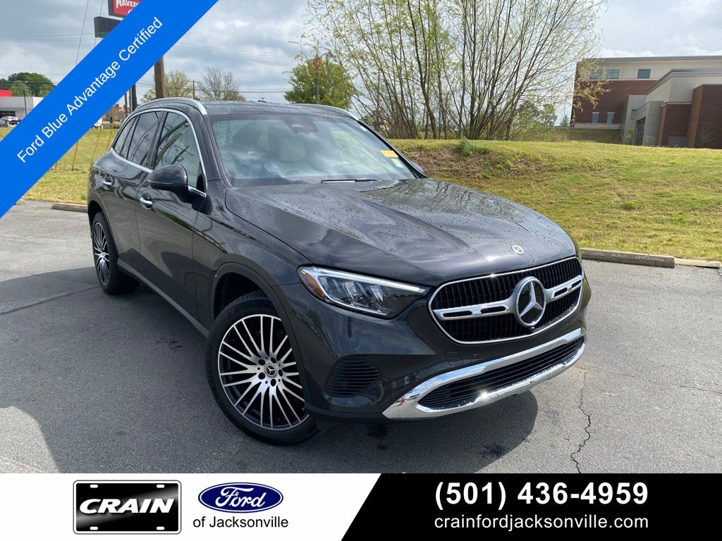 2024 Mercedes-Benz GLC 300 RWD
